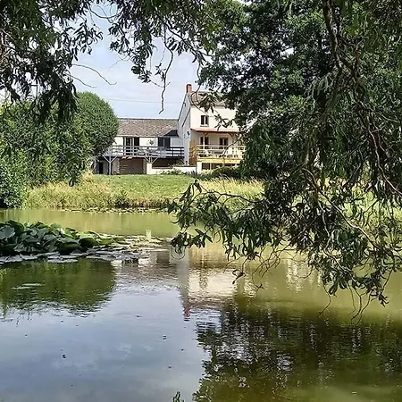 Des Etangs